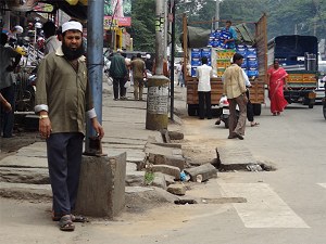 Street scene in Shivaji Nagar image