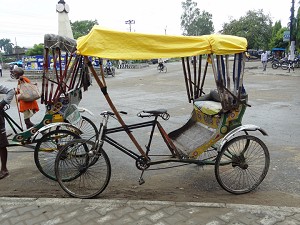 Bicycle rickshaw image